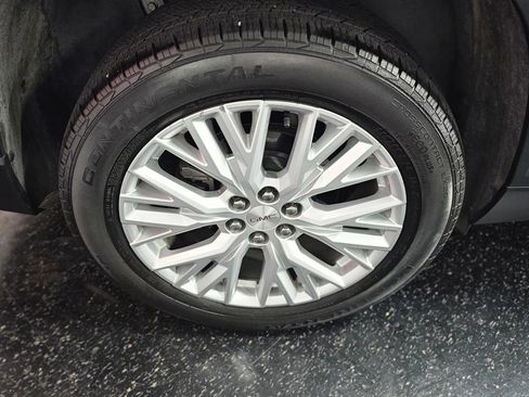 Used 2024 GMC Acadia Elevation FWD image 4