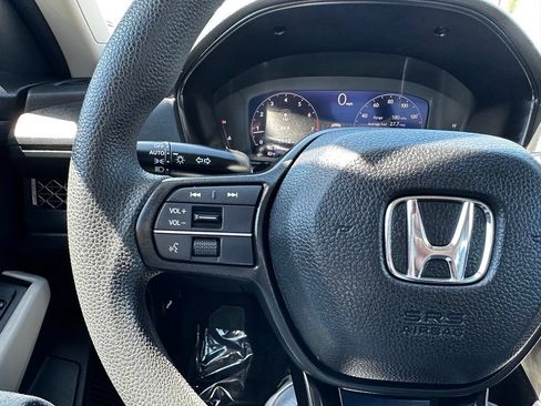 Used 2024 Honda Accord LX image 29