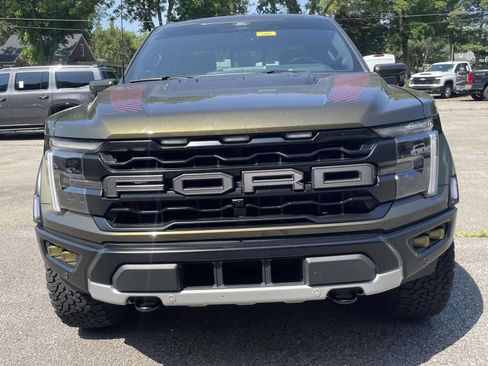 Used 2025 Ford F150 Raptor AWD/4WD image 9