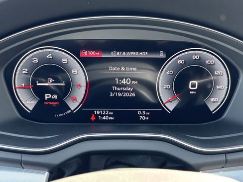 Certified 2025 Audi Q5 2.0T Premium AWD/4WD image 22