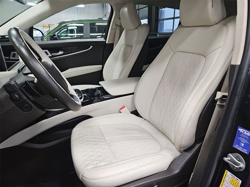 Used 2022 Lincoln Nautilus Black Label image 15