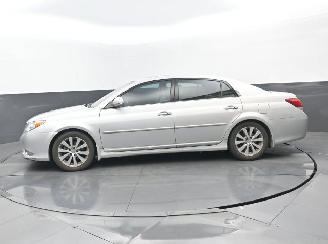 Used 2011 Toyota Avalon Limited FWD image 7