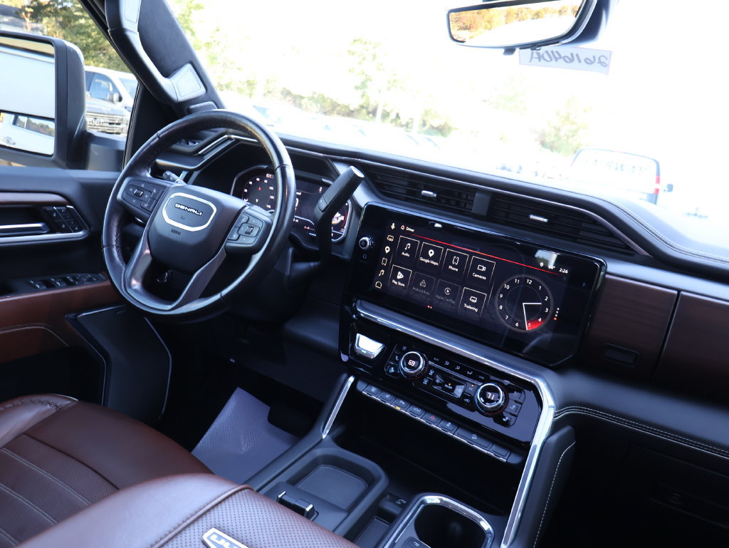Certified 2024 GMC Sierra 2500 Denali Ultimate AWD/4WD image 33