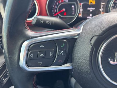 Used 2021 Jeep Gladiator Rubicon w/ Safety Group image 10