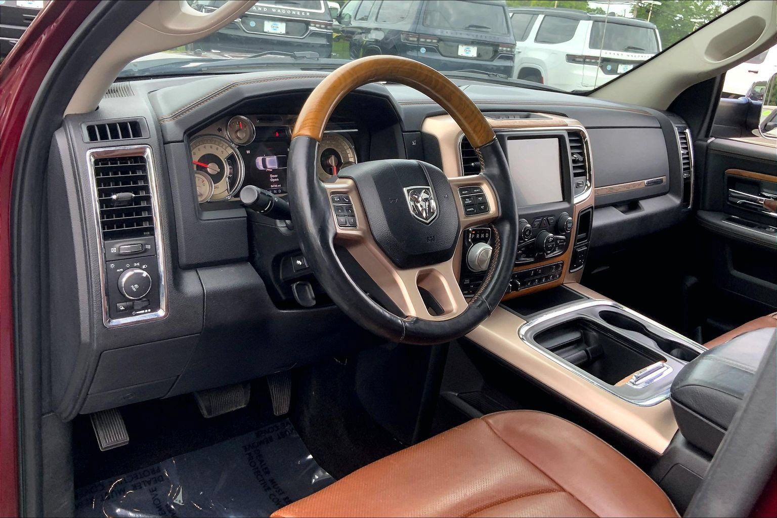 Used 2017 RAM 1500 Laramie Longhorn AWD/4WD image 14