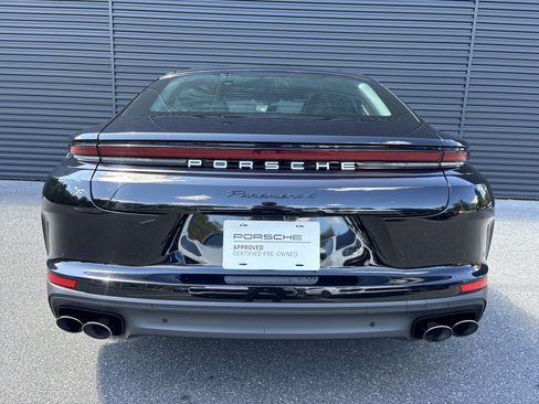Certified 2025 Porsche Panamera image 4