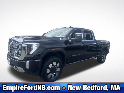Used 2024 GMC Sierra 2500 Denali w/ Technology Package image 1