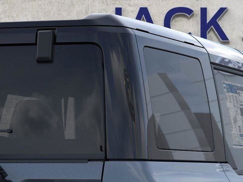 New 2025 Ford Bronco Badlands image 25