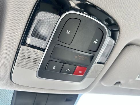 Used 2022 Hyundai Sonata SEL w/ Cargo Package image 12