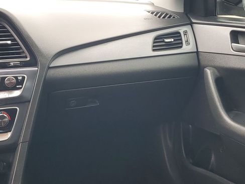 Used 2019 Hyundai Sonata SE image 26