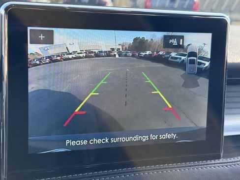 Used 2022 Lincoln Corsair FWD image 10