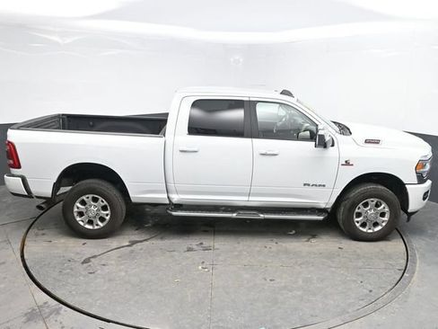 Used 2024 RAM 2500 Laramie AWD/4WD image 31