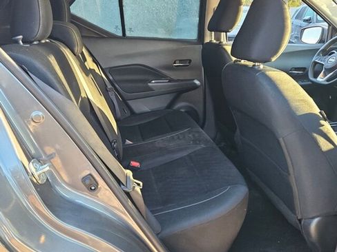 Used 2024 Nissan Kicks SV w/ Interior Electronics Package image 17