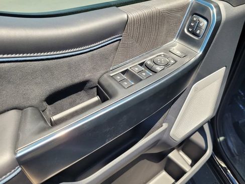 New 2026 Ford F250 Platinum image 8