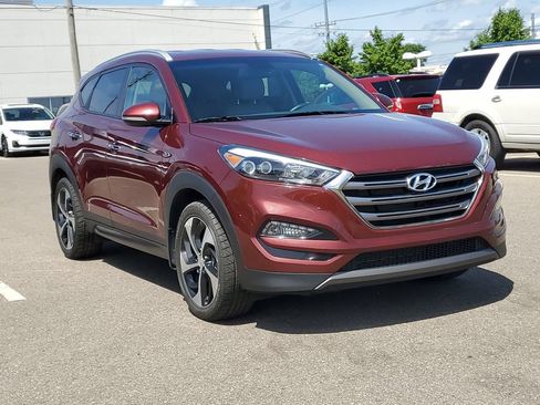 Used 2016 Hyundai Tucson Limited AWD/4WD image 4