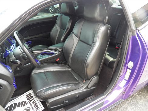 Used 2016 Dodge Challenger R/T Plus RWD image 9