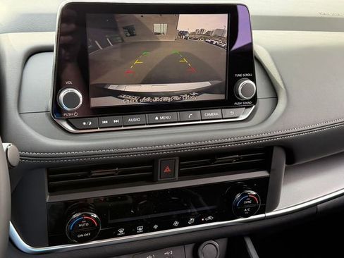 New 2026 Nissan Rogue SV AWD/4WD image 19