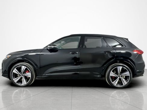 New 2026 Audi SQ5 Premium Plus image 3