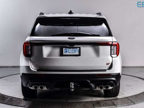 Used 2025 Ford Explorer ST w/ Sun And Sound Package image 6