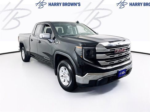 Used 2025 GMC Sierra 1500 SLE image 25