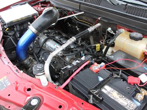 Used 2013 Chevrolet Captiva Sport LS image 12