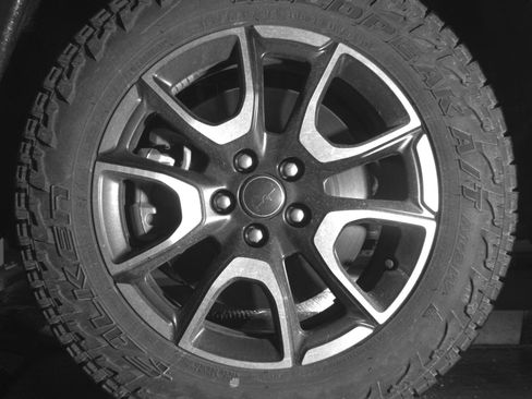 Used 2025 Jeep Compass Trailhawk AWD/4WD image 12