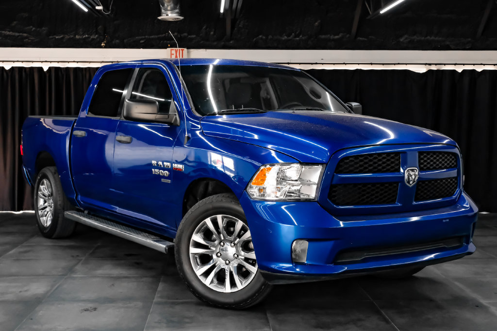 Used 2019 RAM 1500 Express w/ Express Value Package AWD/4WD image 6