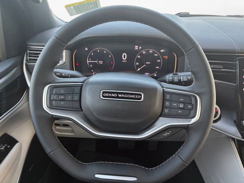 New 2026 Jeep Grand Wagoneer L Limited image 21
