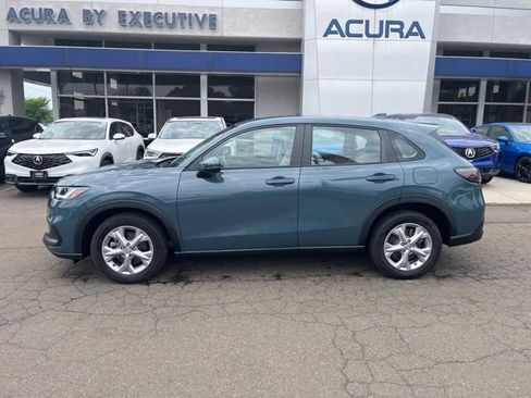 Used 2024 Honda HR-V LX image 46