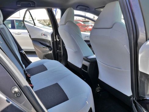 Used 2021 Toyota Corolla SE image 14