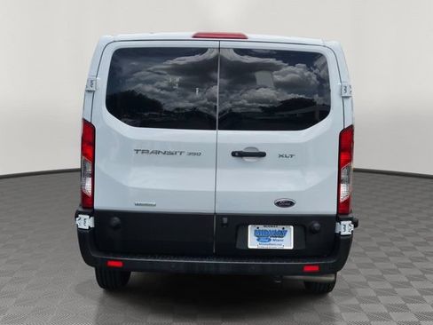 Used 2024 Ford Transit 350 XLT RWD image 5