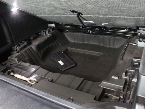 Used 2024 BMW X5 sDrive40i w/ Premium Package image 97