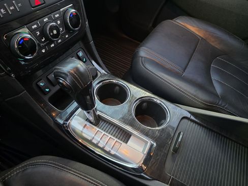 Used 2016 Buick Enclave Leather image 22