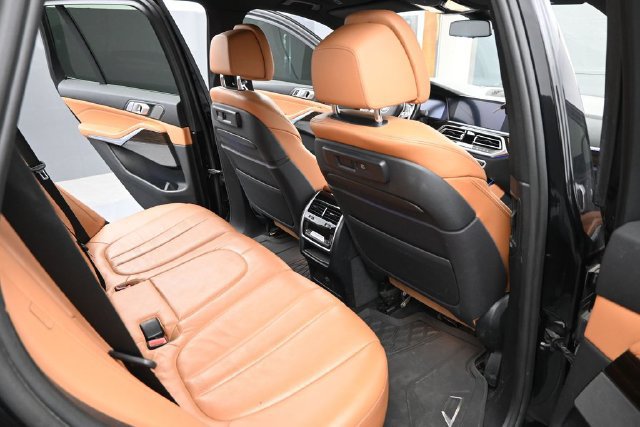 Used 2019 BMW X5 xDrive40i AWD/4WD image 18