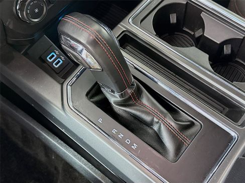 Used 2018 Ford F150 XLT w/ Equipment Group 302A Luxury image 15