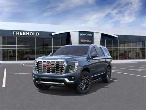 New 2026 GMC Yukon Denali w/ Sun & Power Step Package image 8