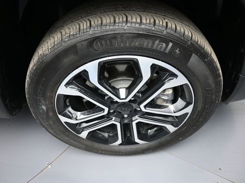 Used 2023 Jeep Compass Limited AWD/4WD image 12