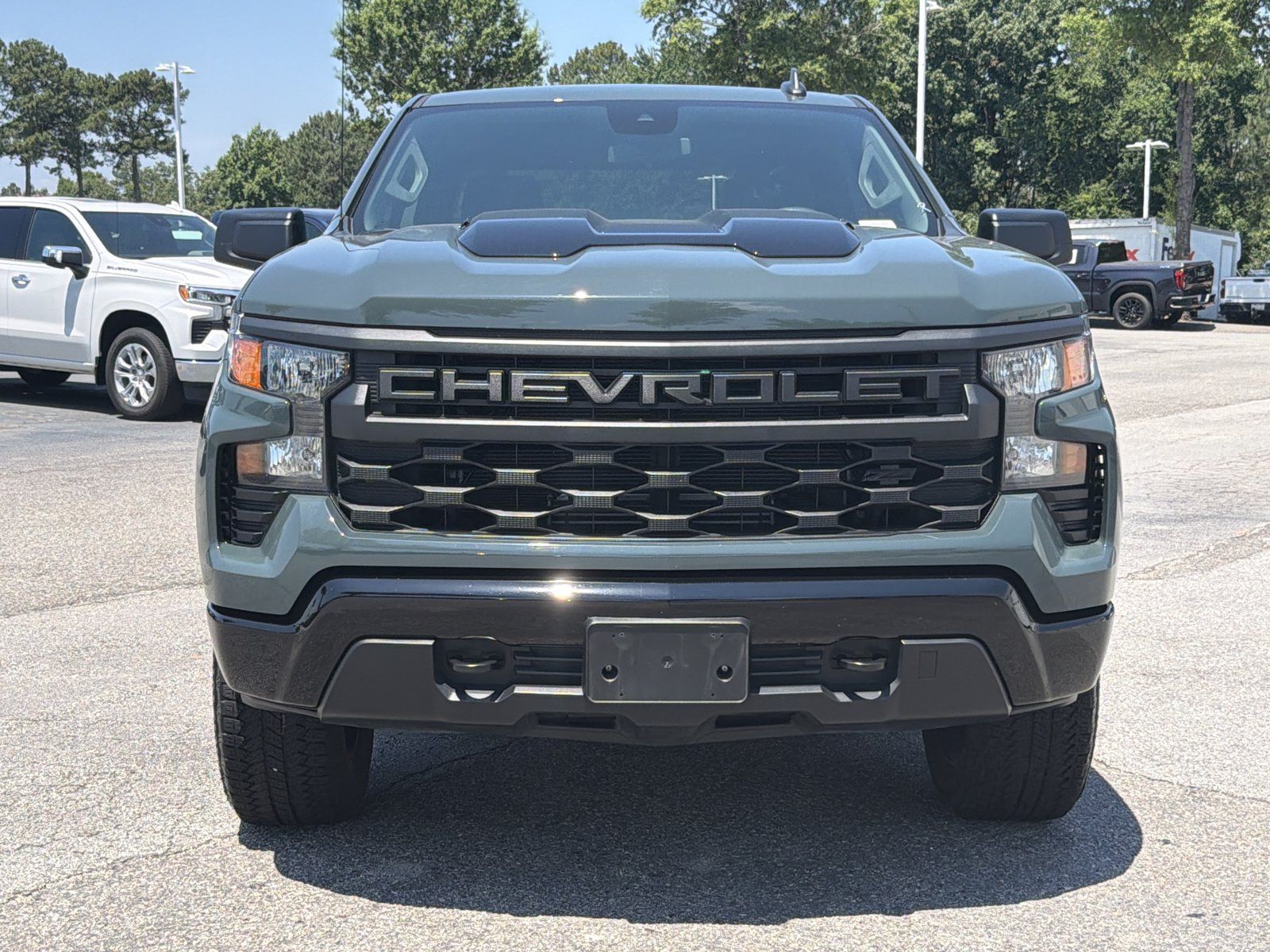 Used 2025 Chevrolet Silverado 1500 Custom Trail Boss w/ Turbomax Blackout Package AWD/4WD image 6