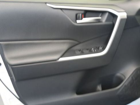 Used 2024 Toyota RAV4 XLE w/ Convenience Package image 21