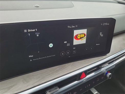 Certified 2024 Kia Sorento SX Prestige image 17