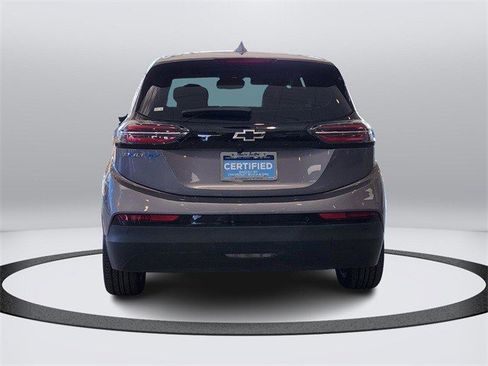 Used 2023 Chevrolet Bolt LT w/ Infotainment Package image 4