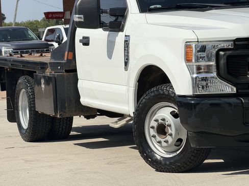 Used 2020 Ford F350 XL w/ Power Equipment Group RWD image 6