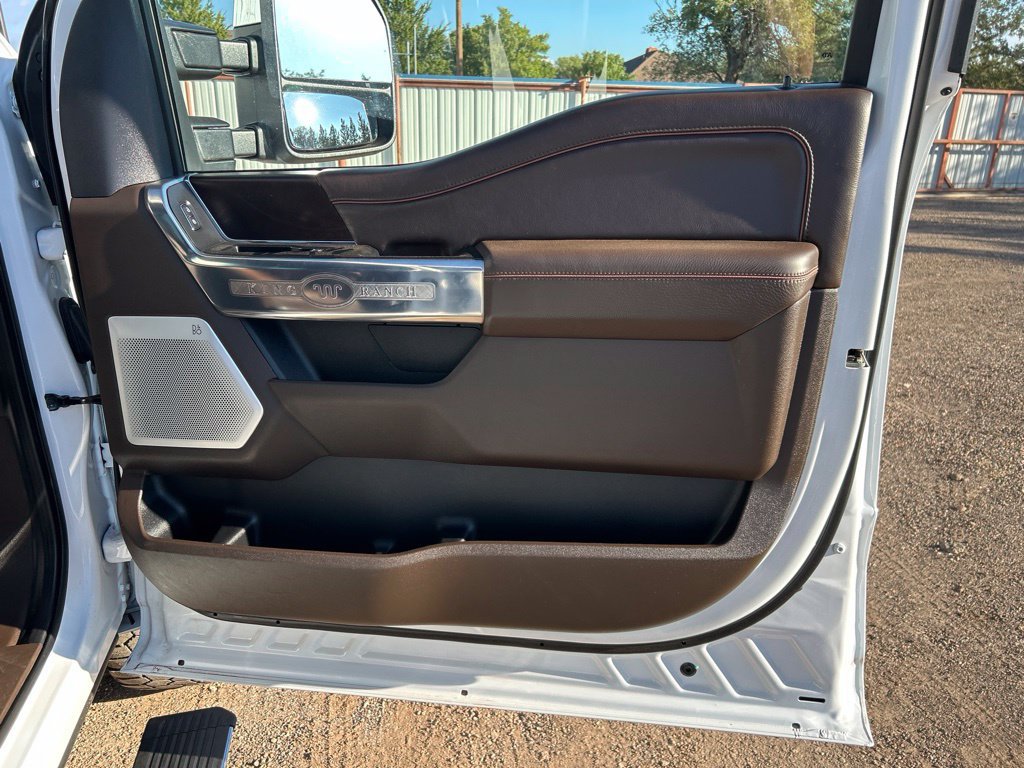 Used 2025 Ford F350 King Ranch w/ Chrome Package AWD/4WD image 47