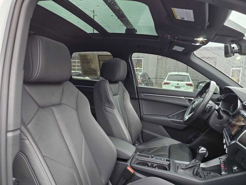 Used 2023 Audi Q3 2.0T Premium Plus image 13