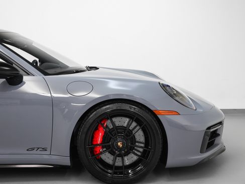 Used 2024 Porsche 911 Carrera GTS image 21