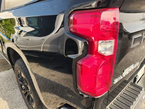 Used 2023 Chevrolet Silverado 1500 LTZ w/ LTZ Premium Texas Edition AWD/4WD image 6