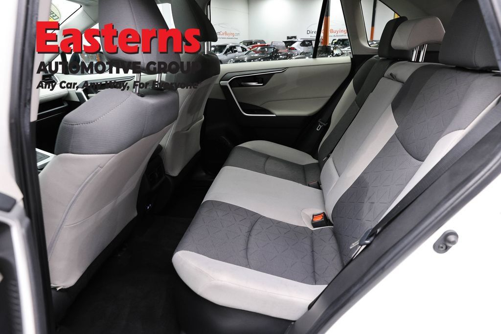 Used 2024 Toyota RAV4 XLE w/ Convenience Package AWD/4WD image 24