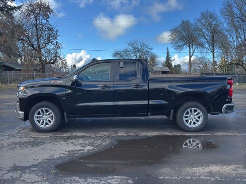 Used 2019 Chevrolet Silverado 1500 LT image 22