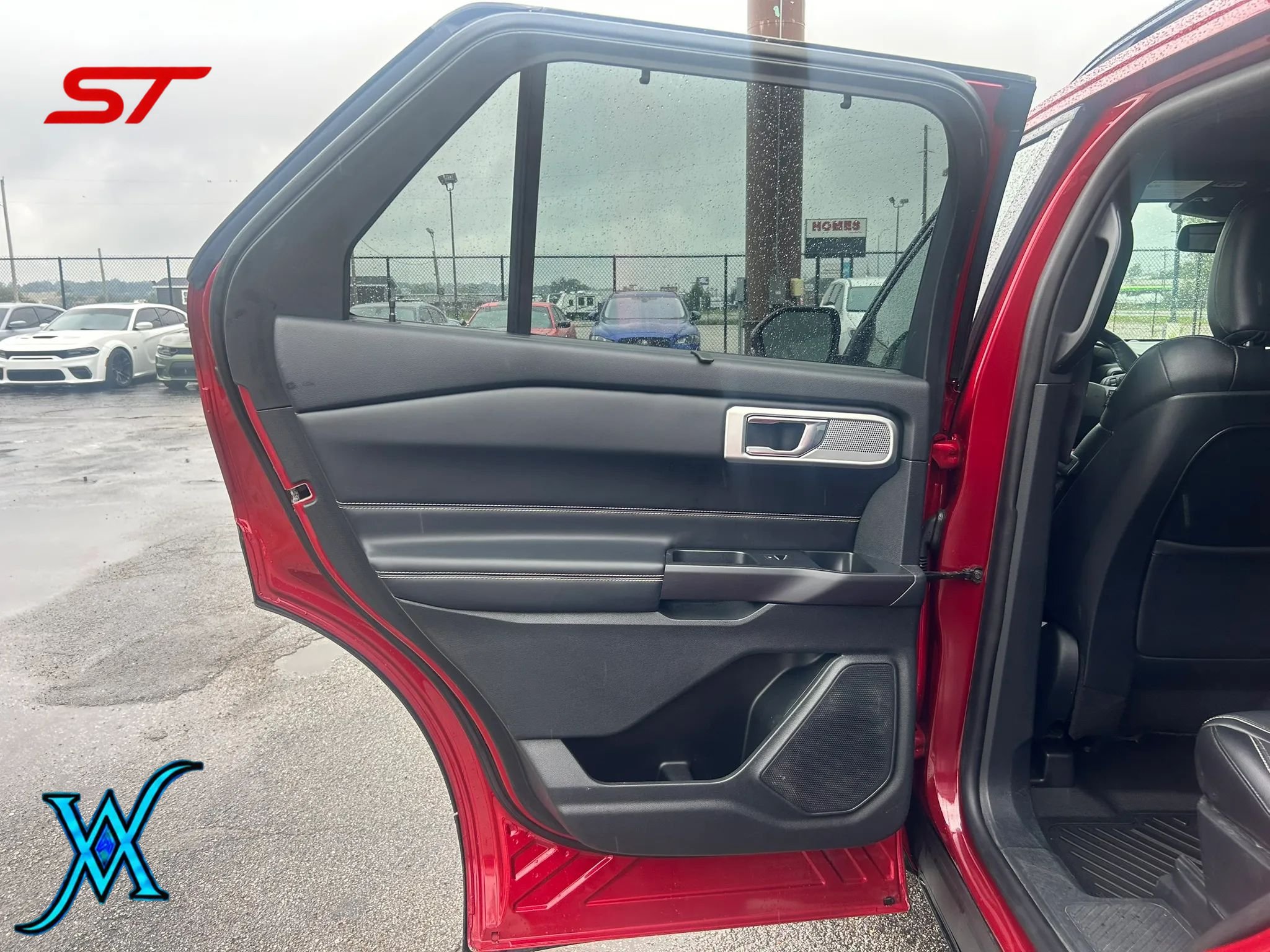 Used 2020 Ford Explorer ST w/ ST Street Pack AWD/4WD image 14