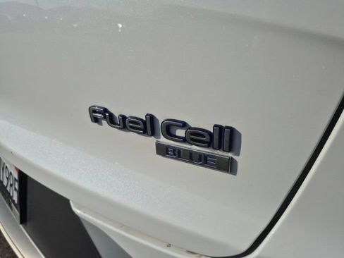 Used 2022 Hyundai Nexo Blue FWD image 10